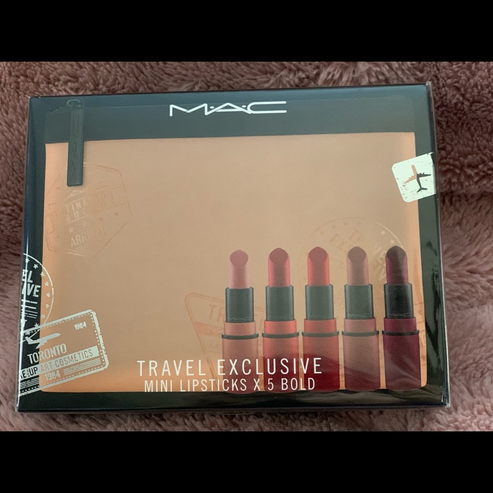 MAC Travel Exclusive Lipsticks